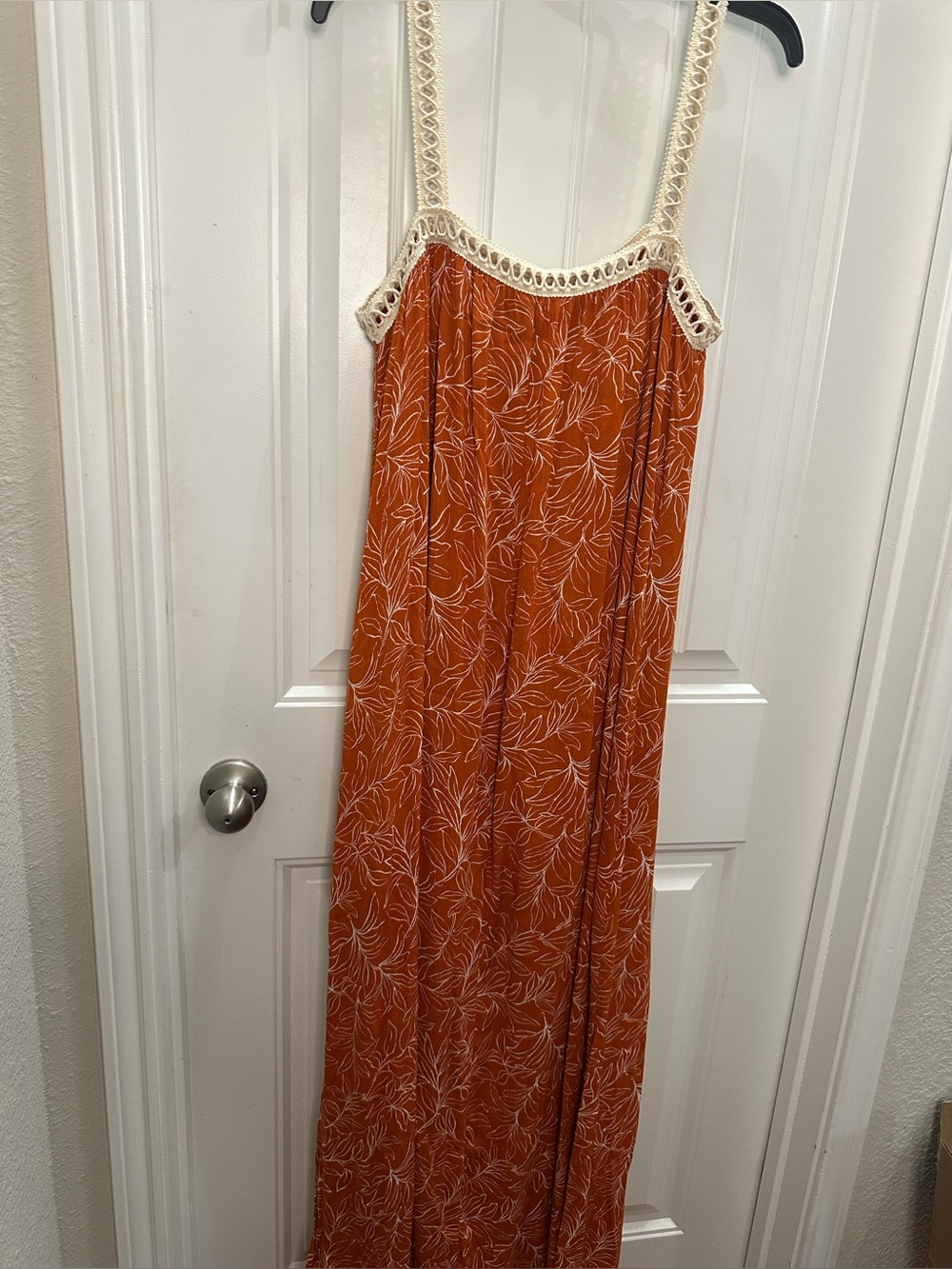 Forever 21 Rust Orange Crochet-Trim Maxi dress L boho summer